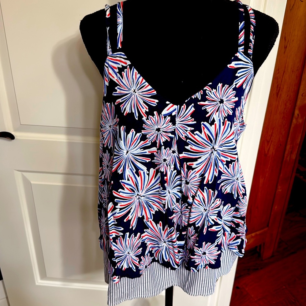 Crown & Ivy. Size Large. Like New. Worn 1X. $12